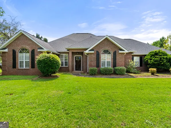 110 Orchard Crest Ln, Bonaire, GA 31005