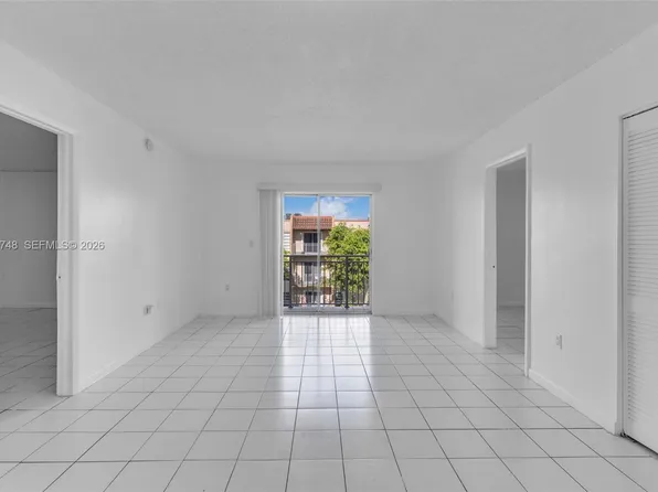 4715 NW 7th St APT 407-2, Miami, FL 33126