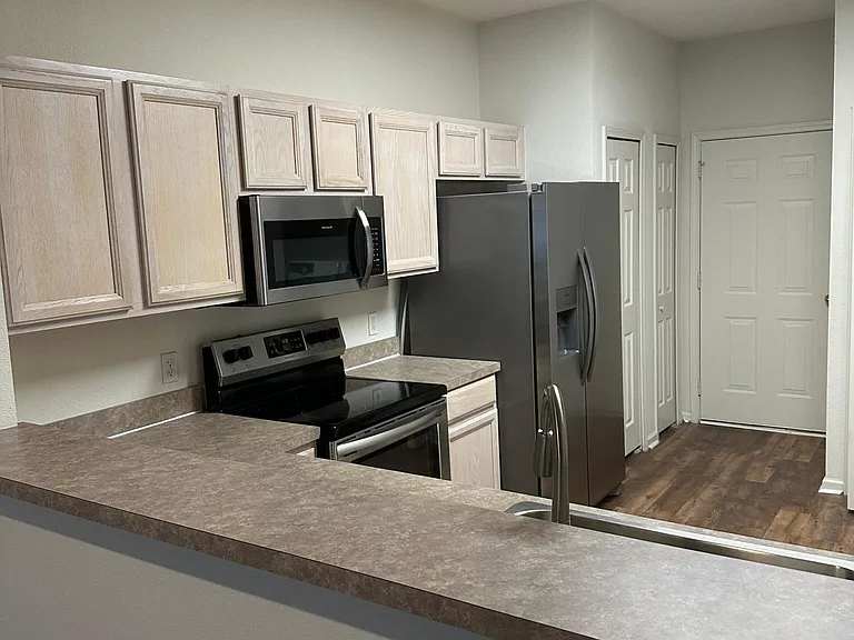 304 Southern Branch Ln — Photo 6