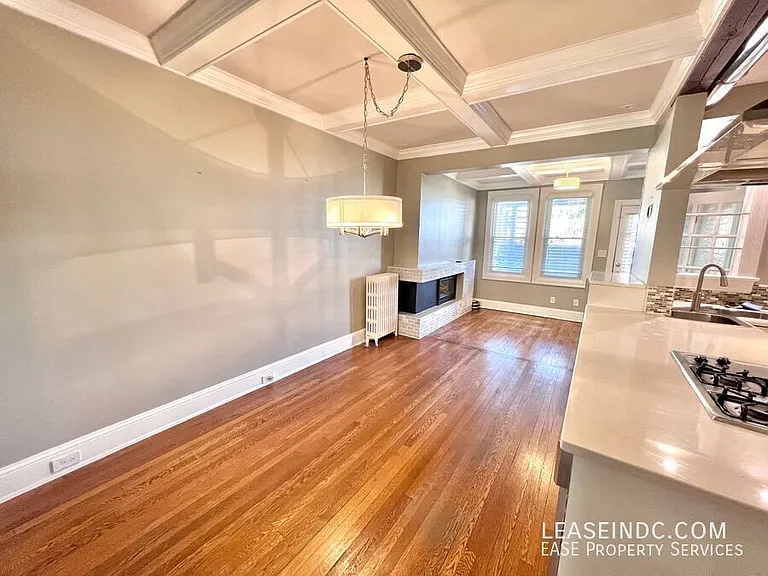 5022 5th St NW — Photo 6
