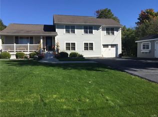 3012 Rickard Rd, Skaneateles, NY 13152