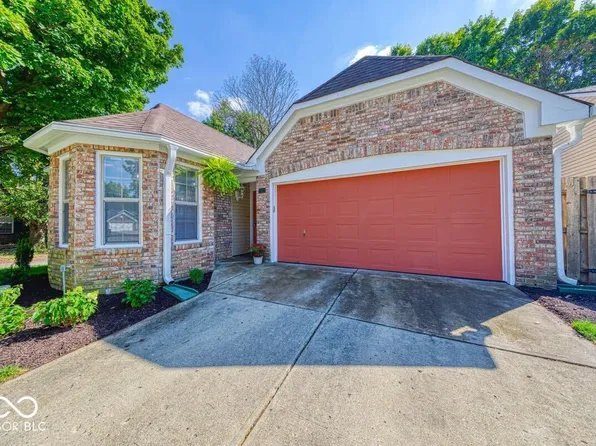 5167 Pin Oak Dr, Indianapolis, IN 46254