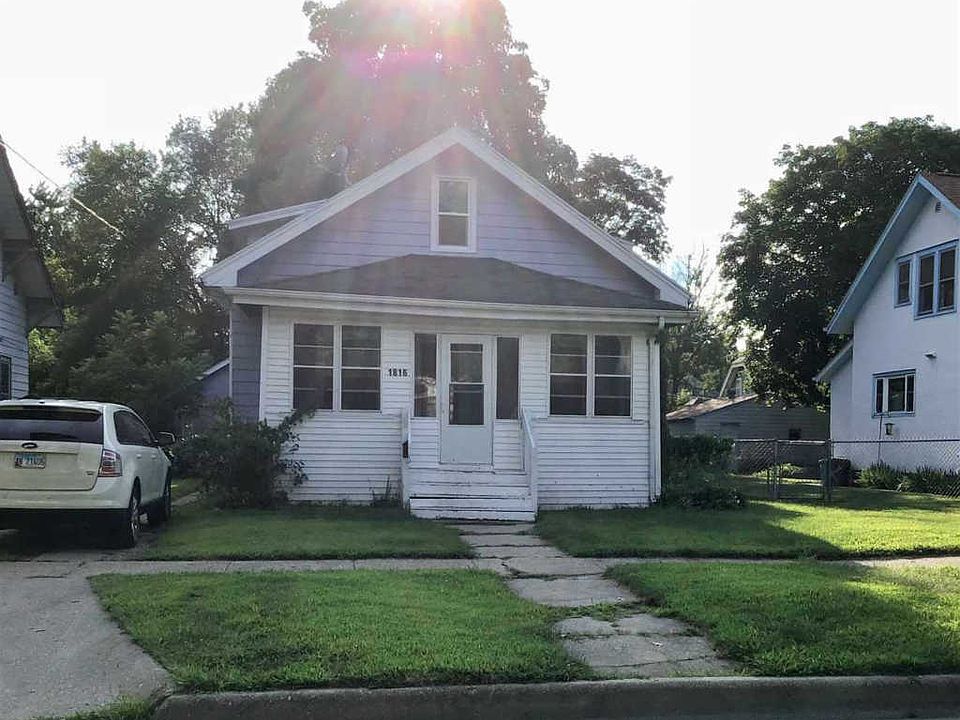 1st image of 1816 Latham St