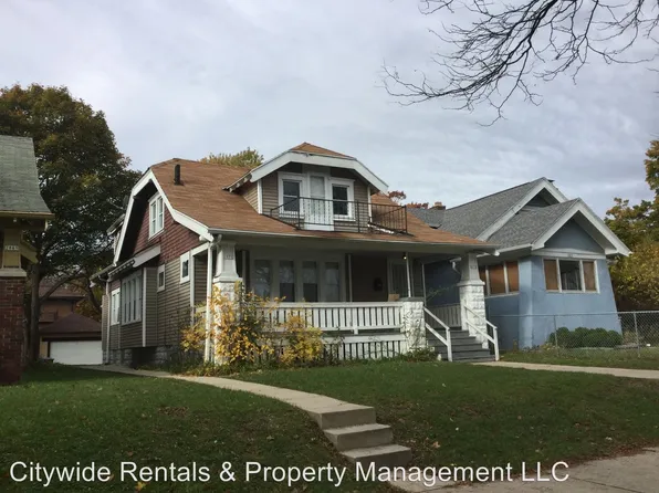 2873 N 41st St, Milwaukee, WI 53210