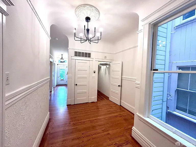 816 Stanyan St — Photo 14