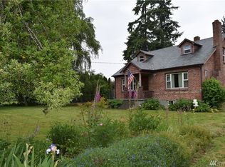 7609 Waller Rd E, Tacoma, WA 98443