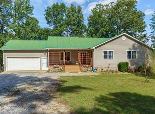 374 Carlson Rd, Coalmont, TN 37313