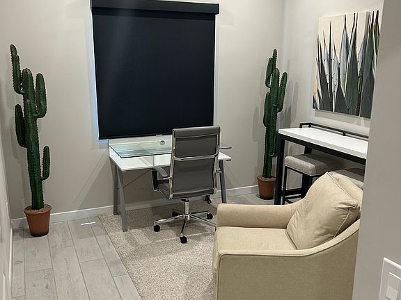 3rd image of 2772 E Sequoia Dr