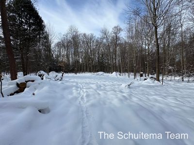 Hickory Rd, Fruitport, MI, 49415