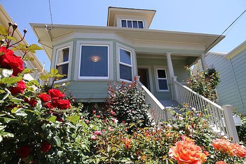 front of home - faces west