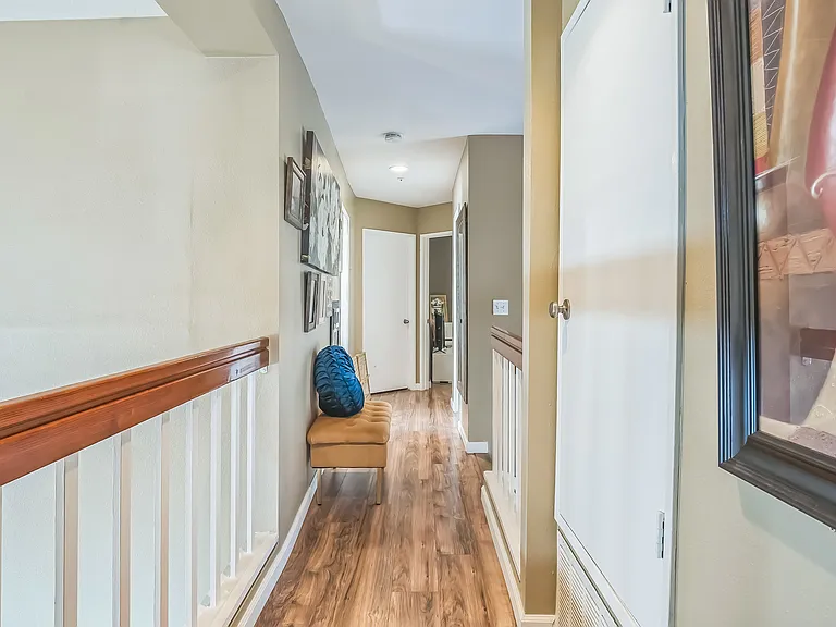 16230 Trailwinds Dr — Photo 15