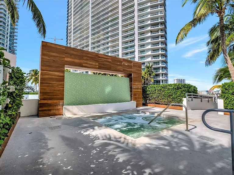 350 S Miami Ave #2813 — Photo 18