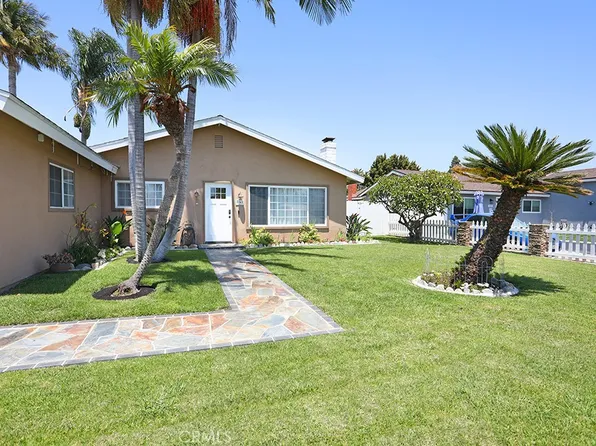 8841 Jarrett Cir, Huntington Beach, CA 92647