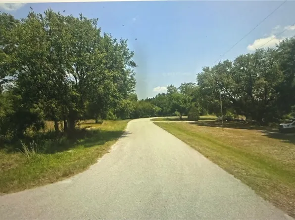 Dublin Cir, Moore Haven, FL 33471
