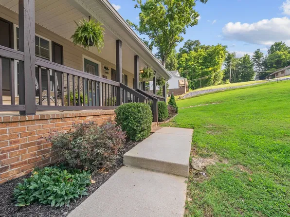 541 Skyline Dr, Lewisburg, TN 37091