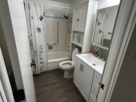 4th image of 3701 W Crescent Rim Dr APT 207