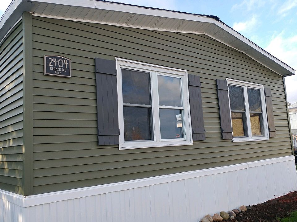 1st image of 2404 Decker Dr