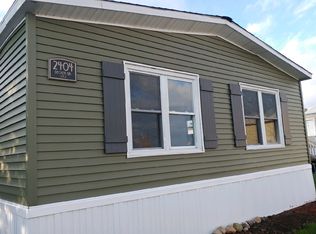 2404 Decker Dr, Deckerville, MI 48427