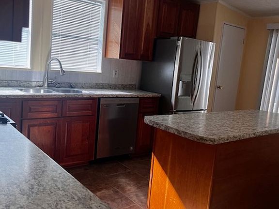 4th image of 155 San Marcos Dr
