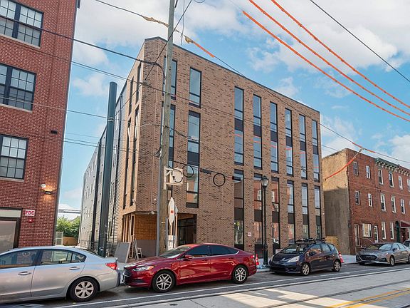 4th image of 3041 Richmond St #404