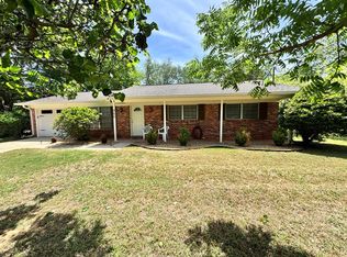 300 Whispering Pines St, Enterprise, AL 36330