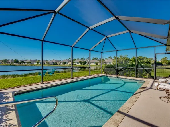 2610 Manzilla Ln, Cape Coral, FL 33909