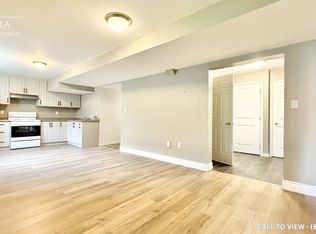 64 Golden Eagle Way #2, Barrie, ON L4M6P8
