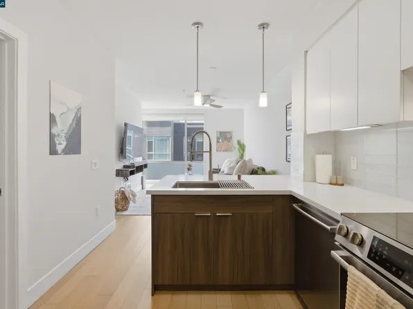 901 Jefferson St #513, Oakland, CA 94607