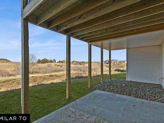 4th image of 5718 NE Creek Ridge Dr