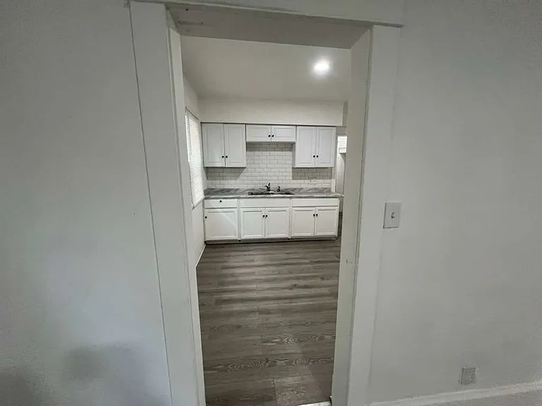 10314 Adams Ave #A — Photo 9
