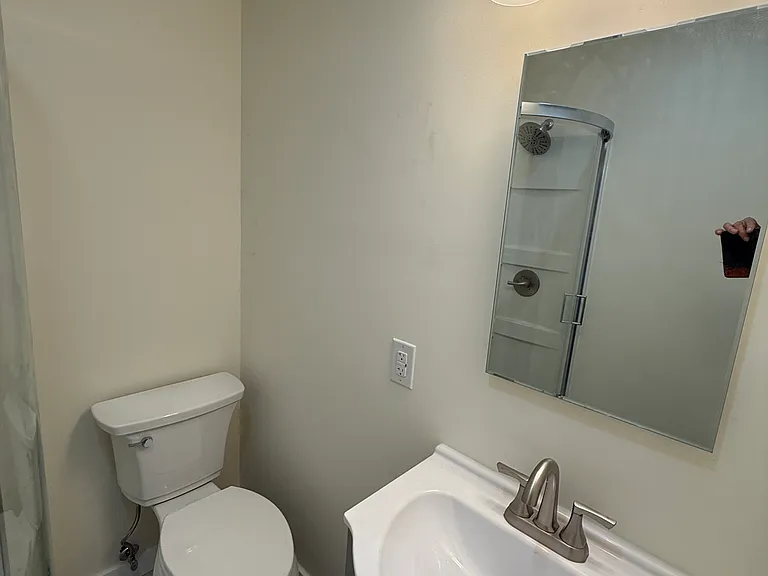 6123 Winthrop Ave — Photo 7