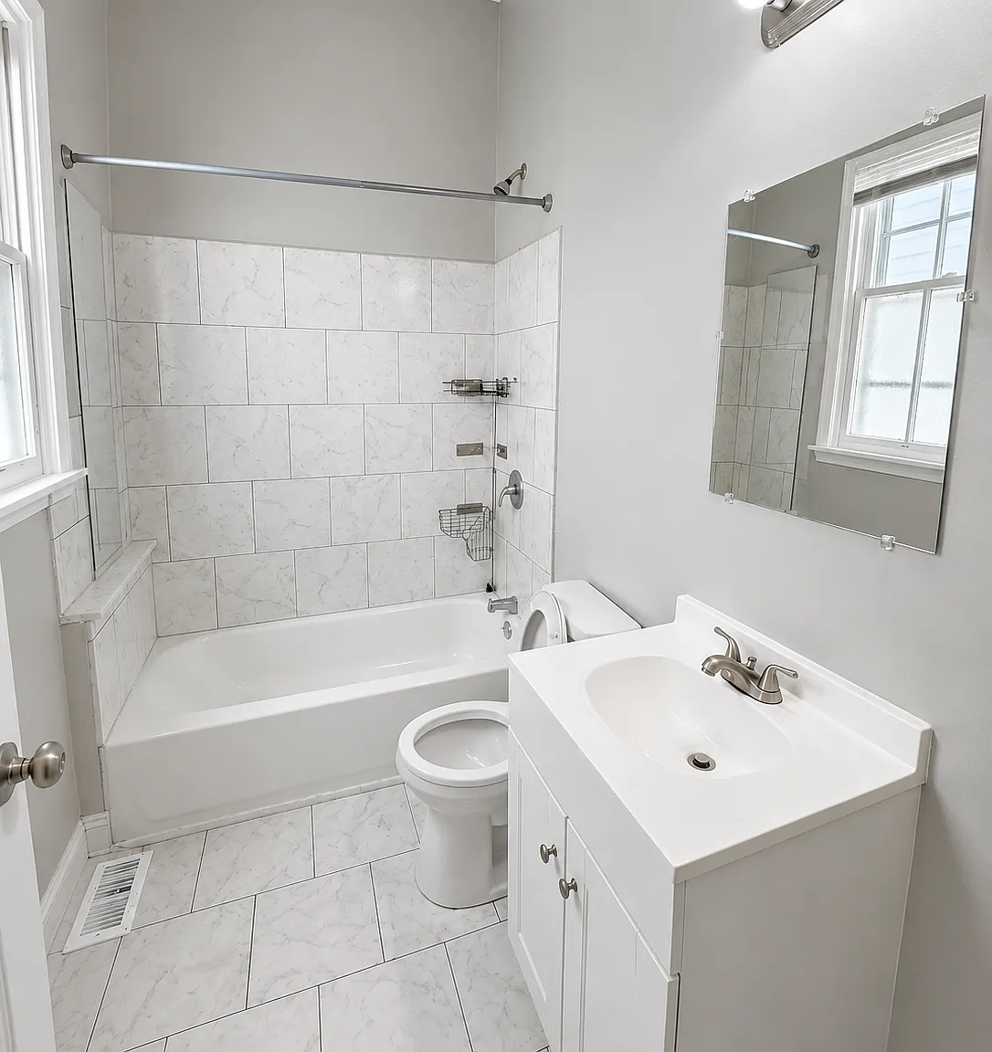 420 Montana Avenue - 1 — Photo 3