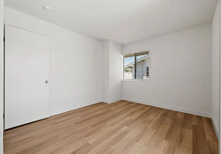 7966 Camino Tranquilo — Photo 16