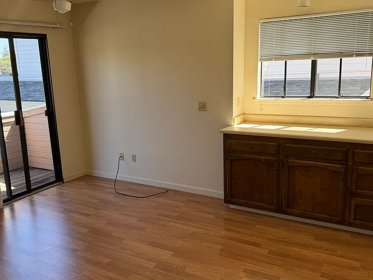955 Pepper St #C — Photo 5