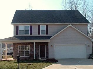 3334 Kingshire Way, Clover, SC 29710