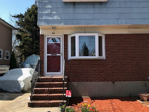2nd image of 86 Bement Ave