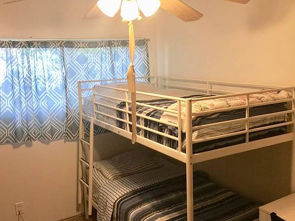 2nd image of 164 N Bonnie Ave #2