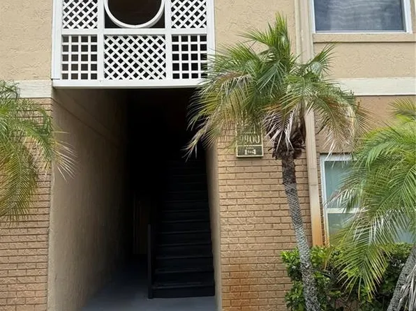 9900 SWEEPSTAKES LANE #4, ORLANDO, FL 32837