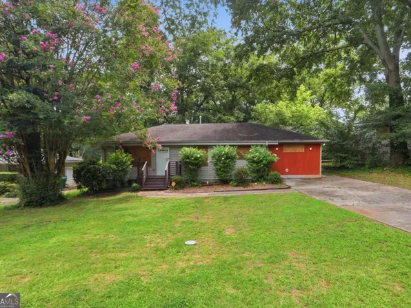 1996 Meadow Ln, Decatur, GA 30032