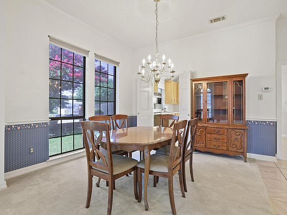 5th image of 4201 Spurwood Dr