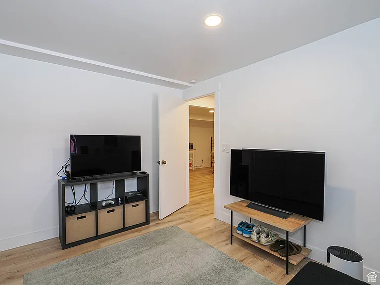 9888 S Borg Dr — Photo 33