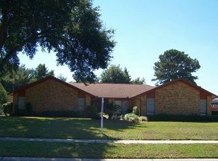 2810 Whittington Pl, Tampa, FL 33618