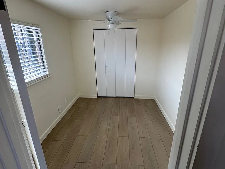 1812 Mann St #3 — Photo 4