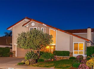 27561 Cenajo, Mission Viejo, CA 92691