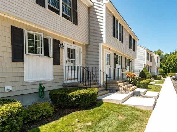 35 Station Drive, Dover, NH 03820