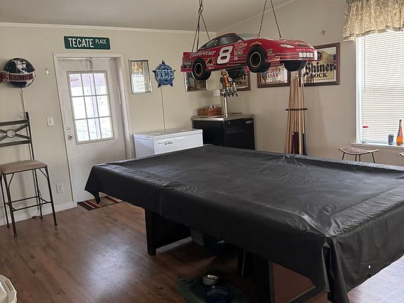 5th image of 204 Creekside