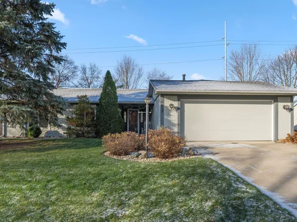 5612 Martys Hill Pl, Fort Wayne, IN 46815