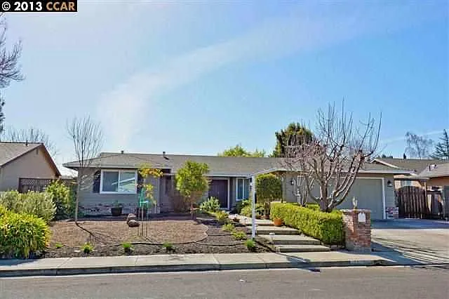 3016 Cabrillo Ave photo 1