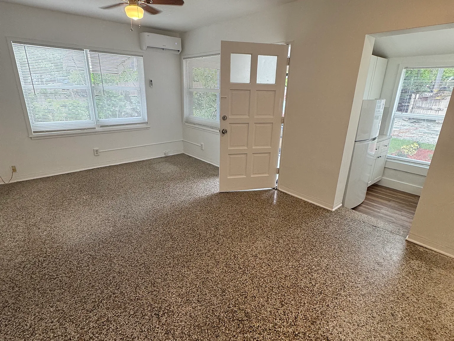 1 bed, 650 sqft, $1,600 — Photo 2
