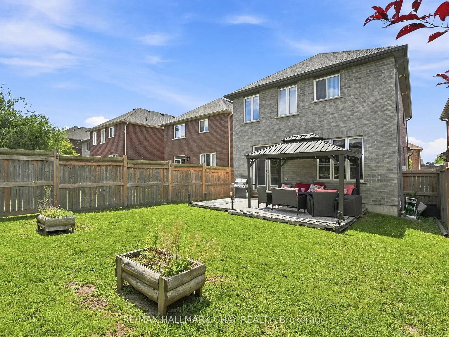 4 bed, $3,000 — Photo 2